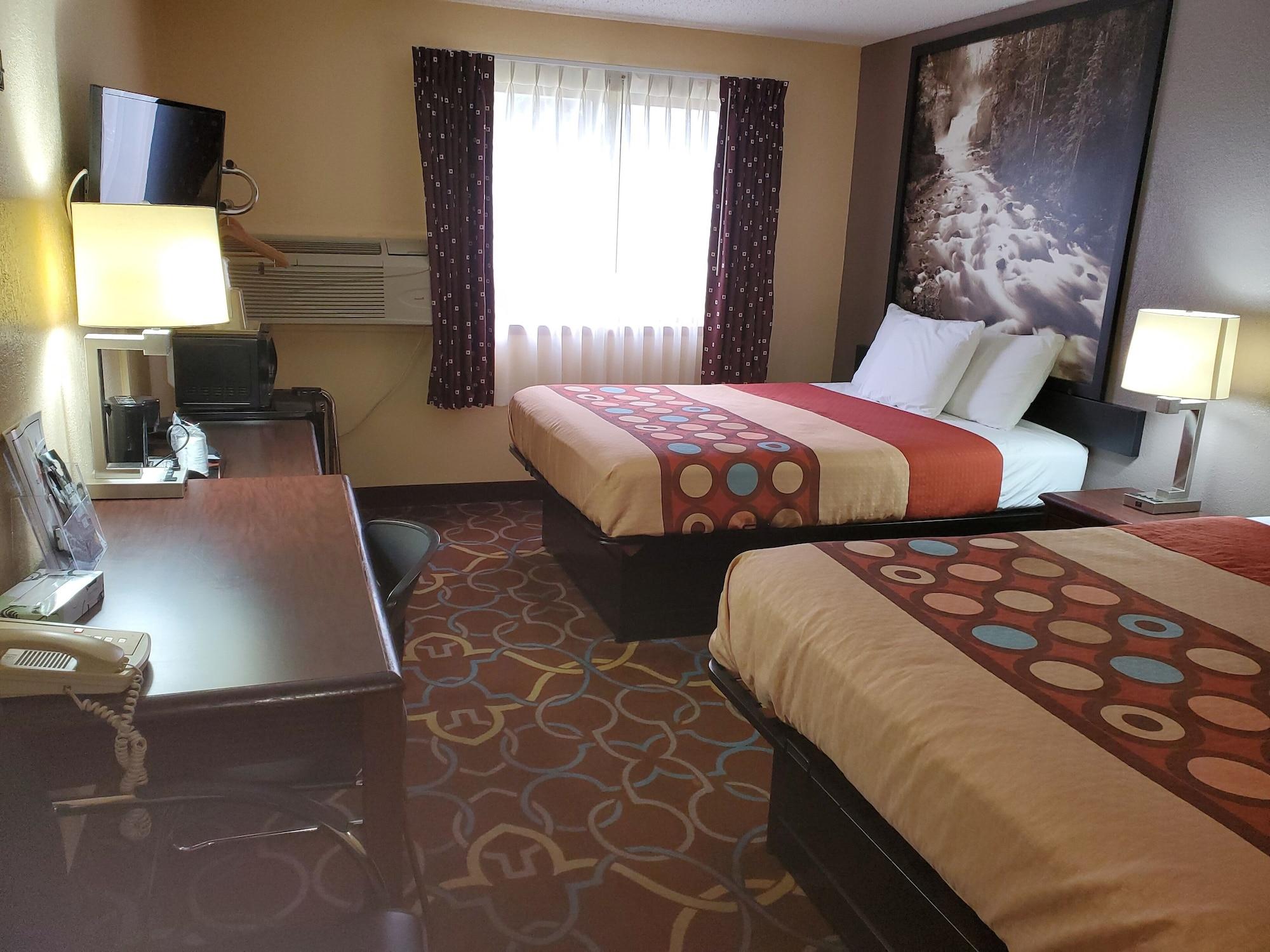 Super 8 By Wyndham Kansas City At Barry Road/Airport Dış mekan fotoğraf