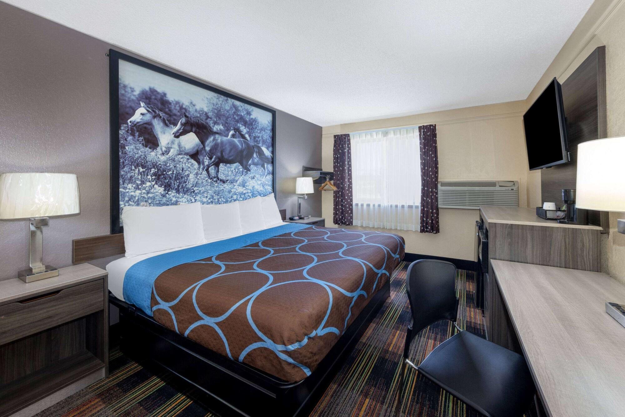 Super 8 By Wyndham Kansas City At Barry Road/Airport Dış mekan fotoğraf